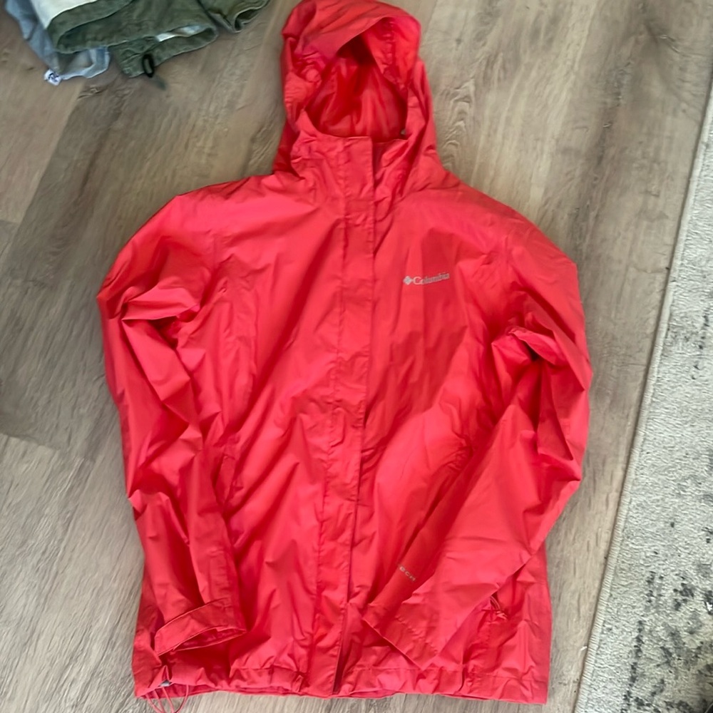 Columbia rain jacket